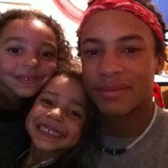 Meet your Posher, Cleavon - Picture 1 of 1